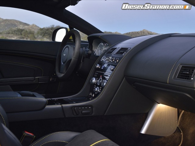 Aston Martin V12 Vantage S 2014 Picture #101 Aston Martin V12 Vantage S 2014 Picture #101